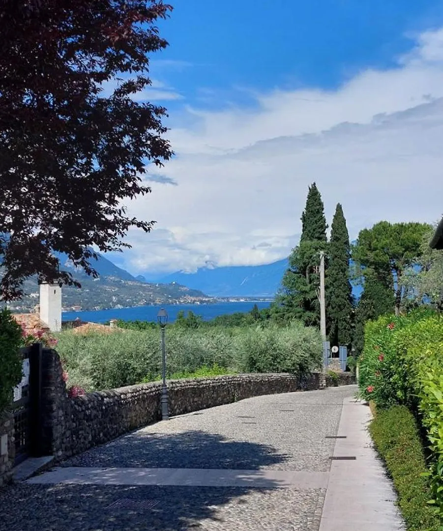 La Casa Nel Borgo Apartment San Felice del Benaco