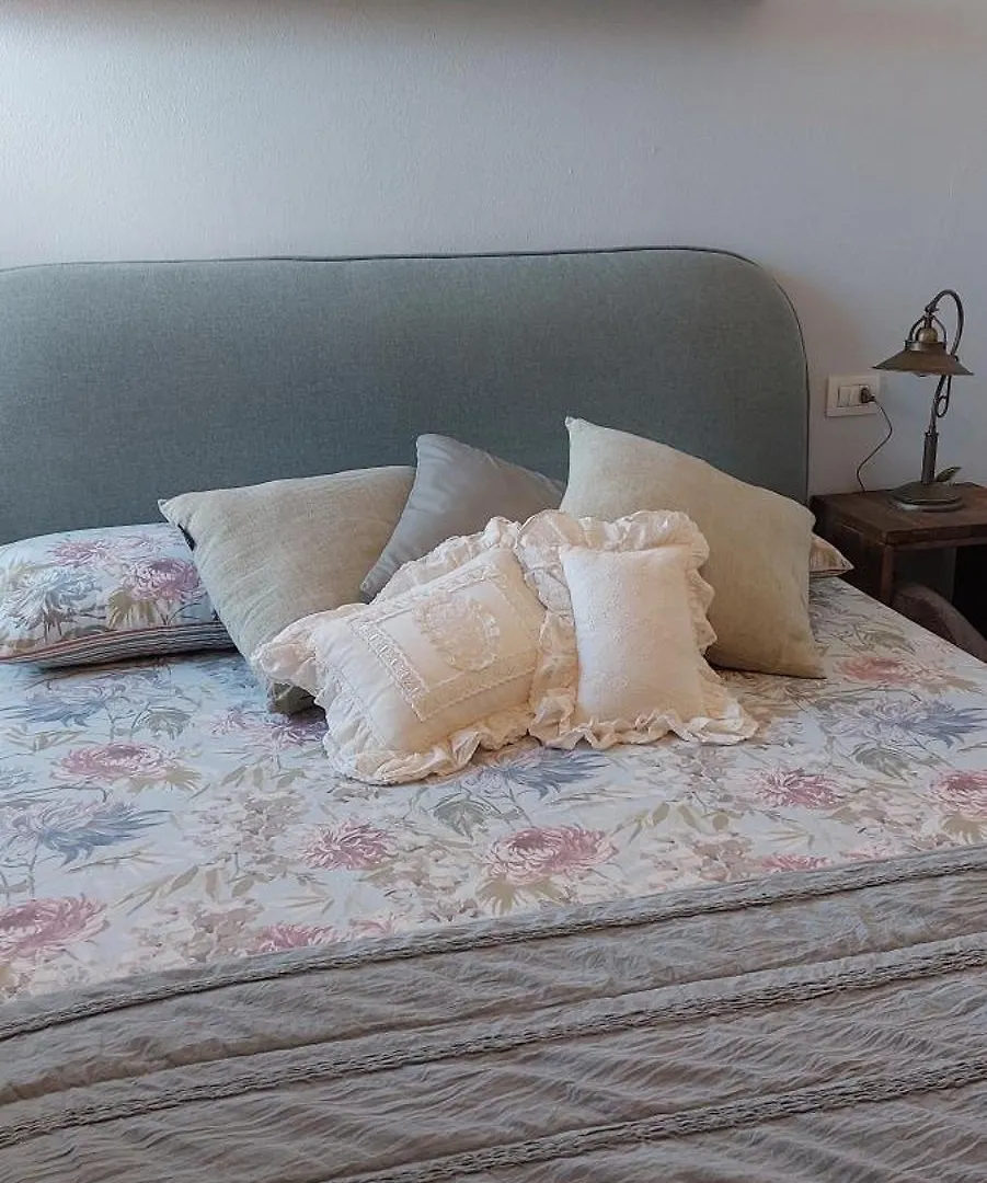 La Casa Nel Borgo Apartment San Felice del Benaco