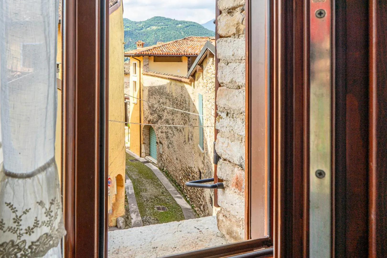 La Casa Nel Borgo Appartement San Felice del Benaco 0*,
